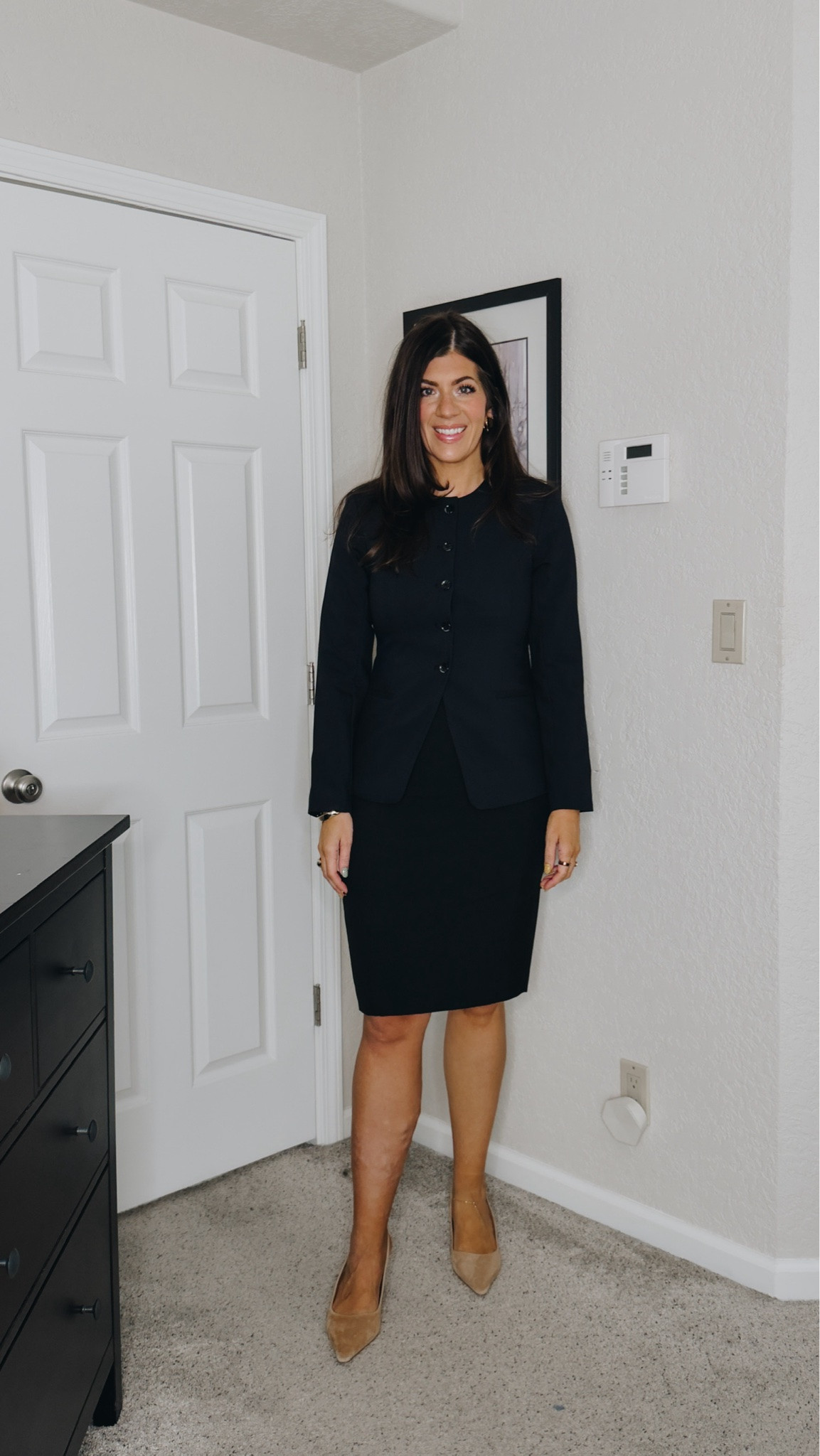 Wearing a size 8 curvy regular in the skirt and medium collarless blazer 
-
Summer to fall workwear, fall workwear, office outfit, midsize workwear, business casual outfit, fall office style, work outfit ideas, transitional workwear

#LTKOver40 #LTKMidsize #LTKWorkwear