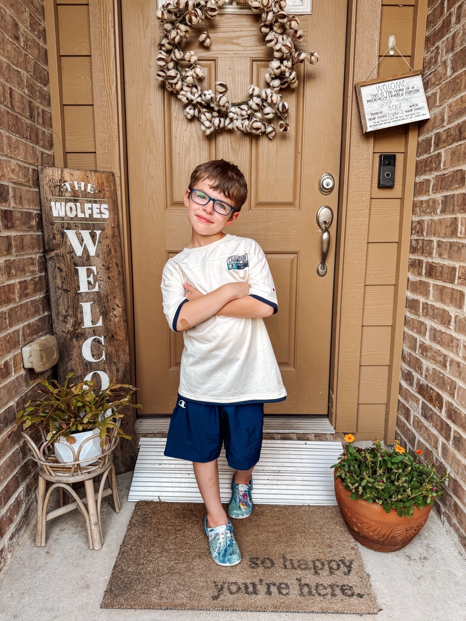 #ad 4 looks and endless Champion style. 😎

Lawson is showing just how easy it is to mix and match these Champion Kids pieces from Target. Which outfit is your favorite: 1, 2, 3, or 4?

You can shop all of these looks in my LTK! 

#targetpartner #championkids #targetxchampion @target @champion

#LTKmomlife #LTKKids #LTKootd