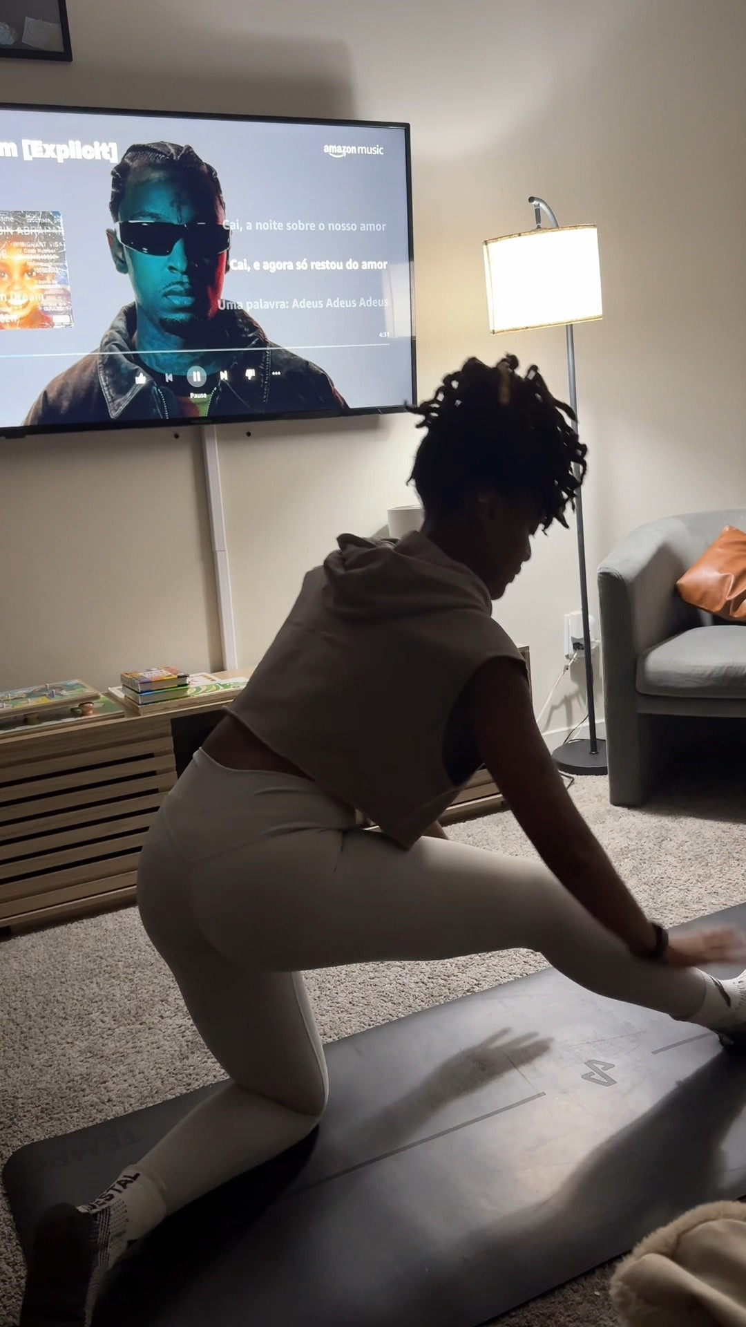 LET’S WORKOUT AT HOME!

#LTKFitness #LTKHome #LTKWatchNow