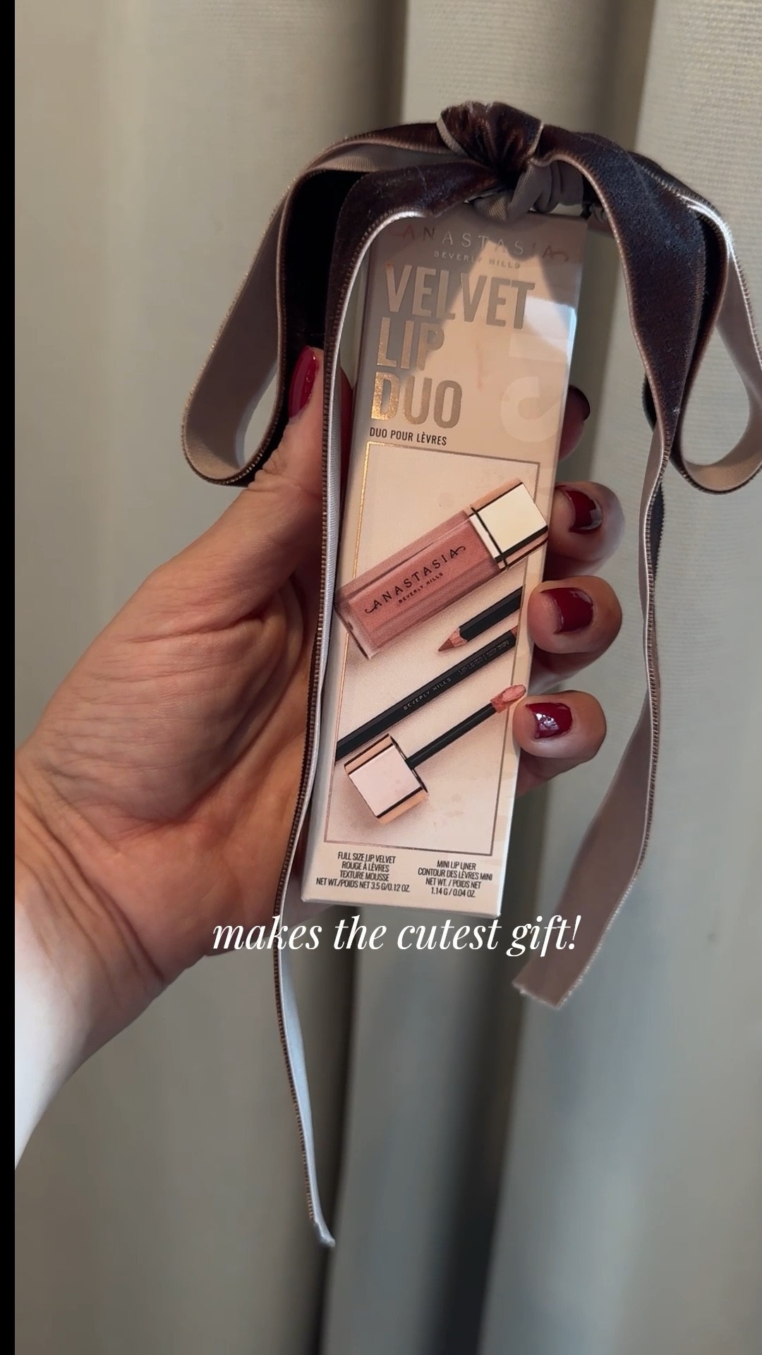 These make the cutest gift for a coworker, friend, sister in law, 

+ including a few other popular beauty gifts 🎁 

#LTKHoliday #LTKGiftGuide #LTKCyberWeek