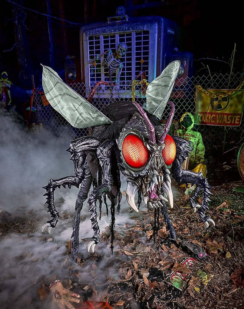 Spirit Halloween 4 Ft Buzz Animatronic, Animated Decoration, Multicolor | Amazon (US)