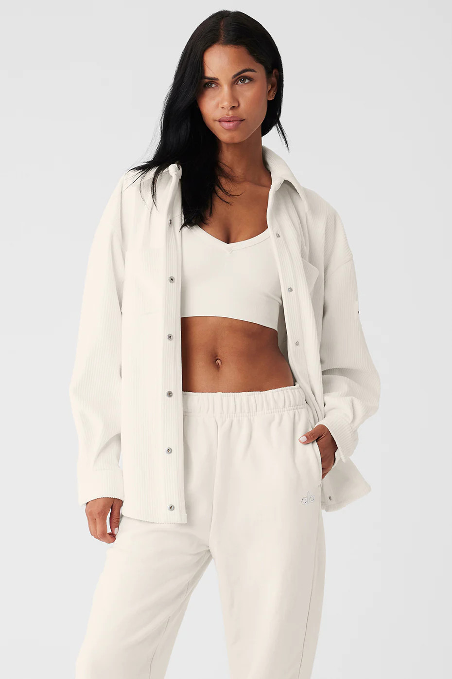 ALO | Ribbed Velour Mountain Side Shacket Jacket in Ivory White, Size: Large | Alo Yoga (US)