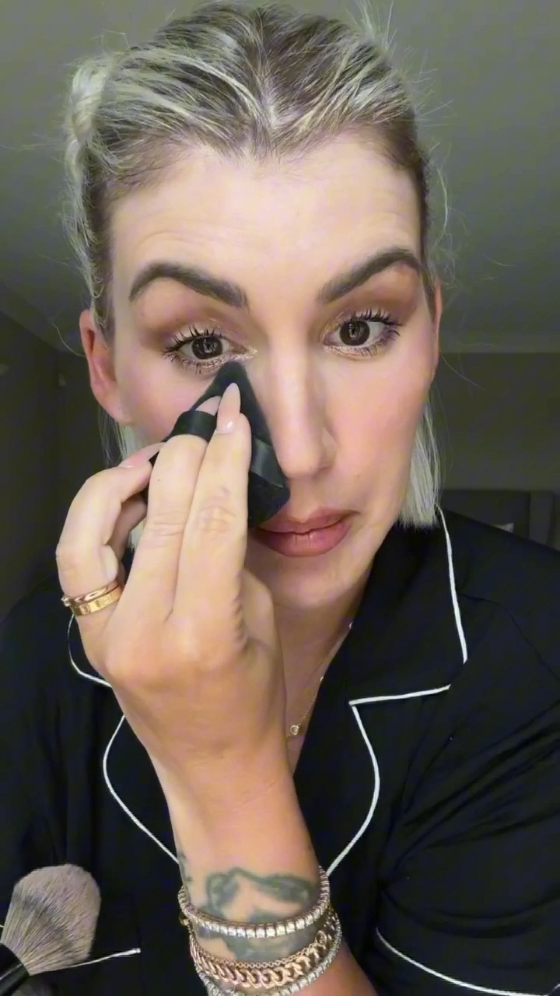$5 sponge I swear by! 

#LTKFindsUnder50 #LTKBeauty #LTKSaleAlert