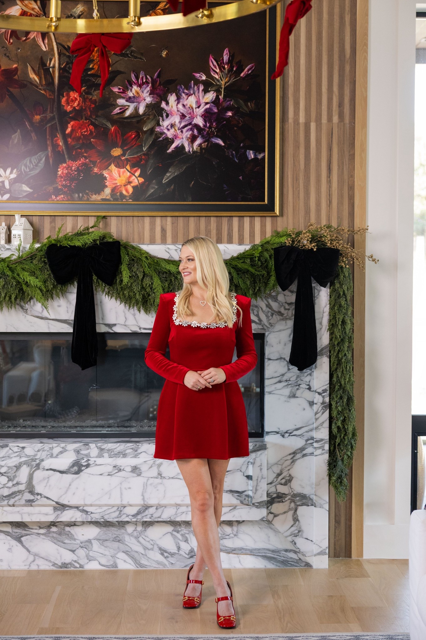 The prettiest holiday dress!! 

#LTKStyleTip #LTKHoliday #LTKSeasonal