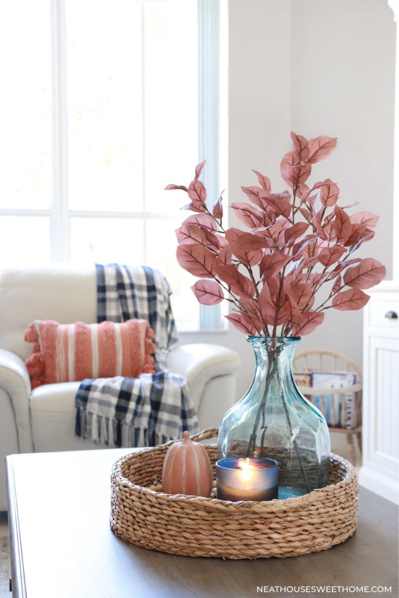 Easy fall vignette for your coffee table. 

#LTKhome #LTKSeasonal #LTKstyletip