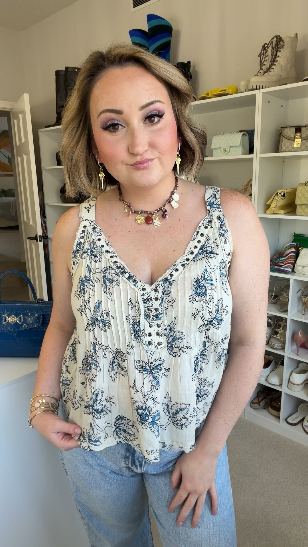 Quick ootd


Anthropologie, maximalist style, maximalist fashion, Levi’s, in my Levi’s, Tory Burch sandals, uncommon James, jewelry, casual style, boho style

#LTKootd #LTKSeasonal #LTKgrwm