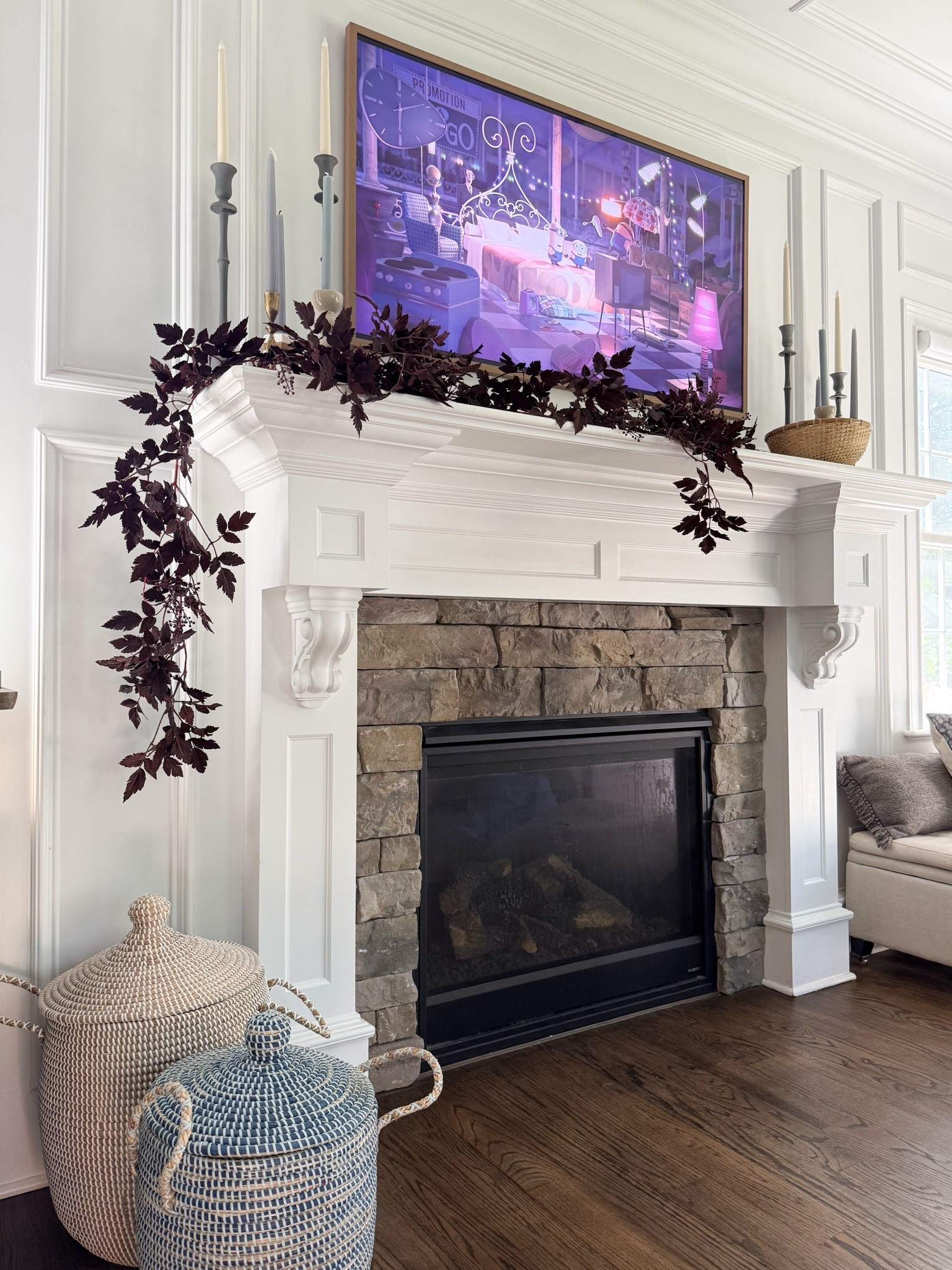 The prettiest fall garland and it’s on sale (along with these woven baskets that are my favorite for toy storage!!)

#LTKSaleAlert #LTKHome #LTKmomlife