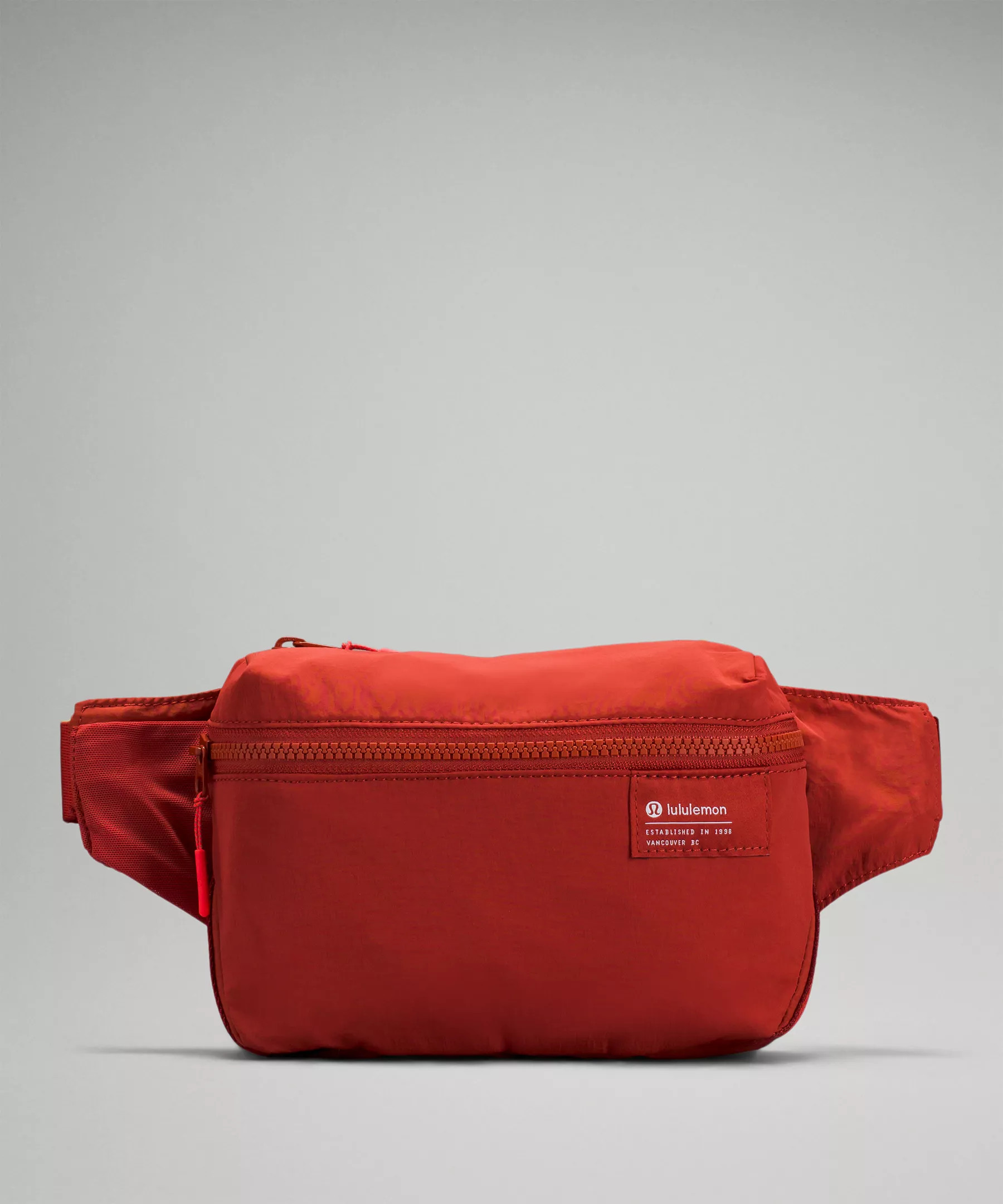 Clean Lines Belt Bag | lululemon (CA)