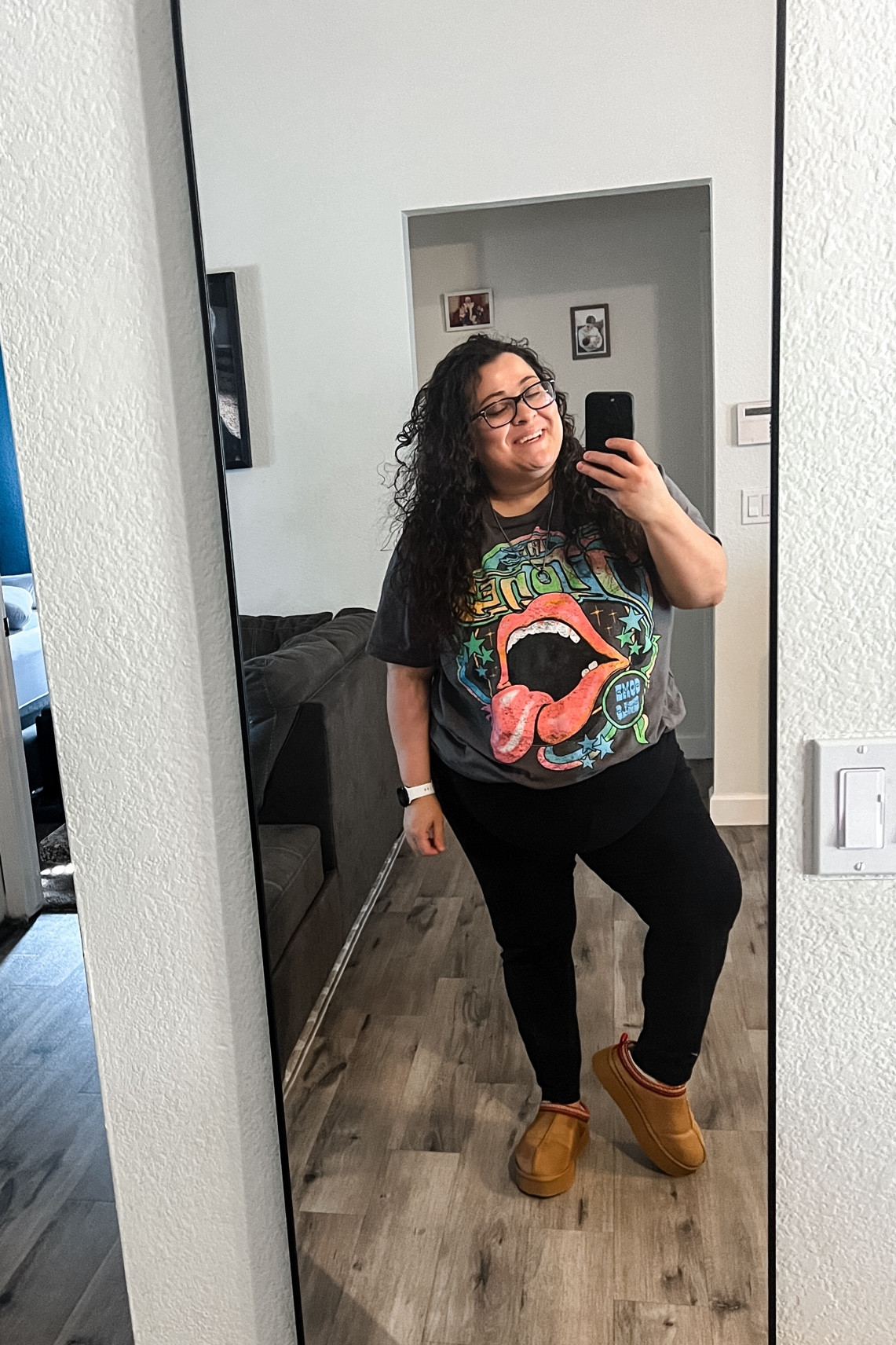 Lazy Sunday OOTD 💋

#ootd #momootd #lazysunday #plussize

#LTKplussize