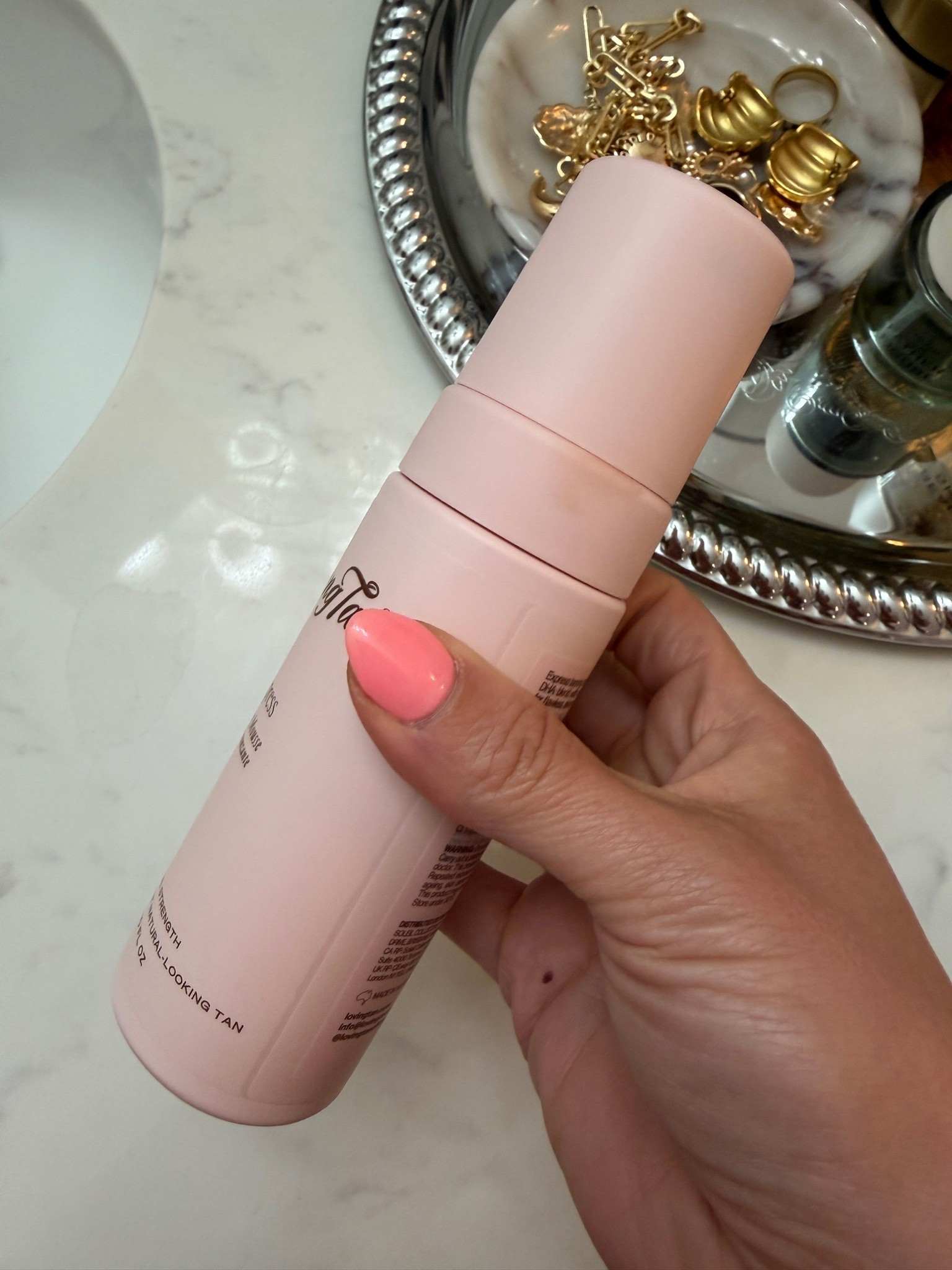 @Loving Tan US the BEST self tan! I use shade 2 dark

#LTKmomlife #LTKgrwm #LTKMidsize