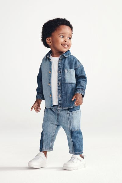 Relaxed Fit Jeans | H&M (UK, MY, IN, SG, PH, TW, HK)