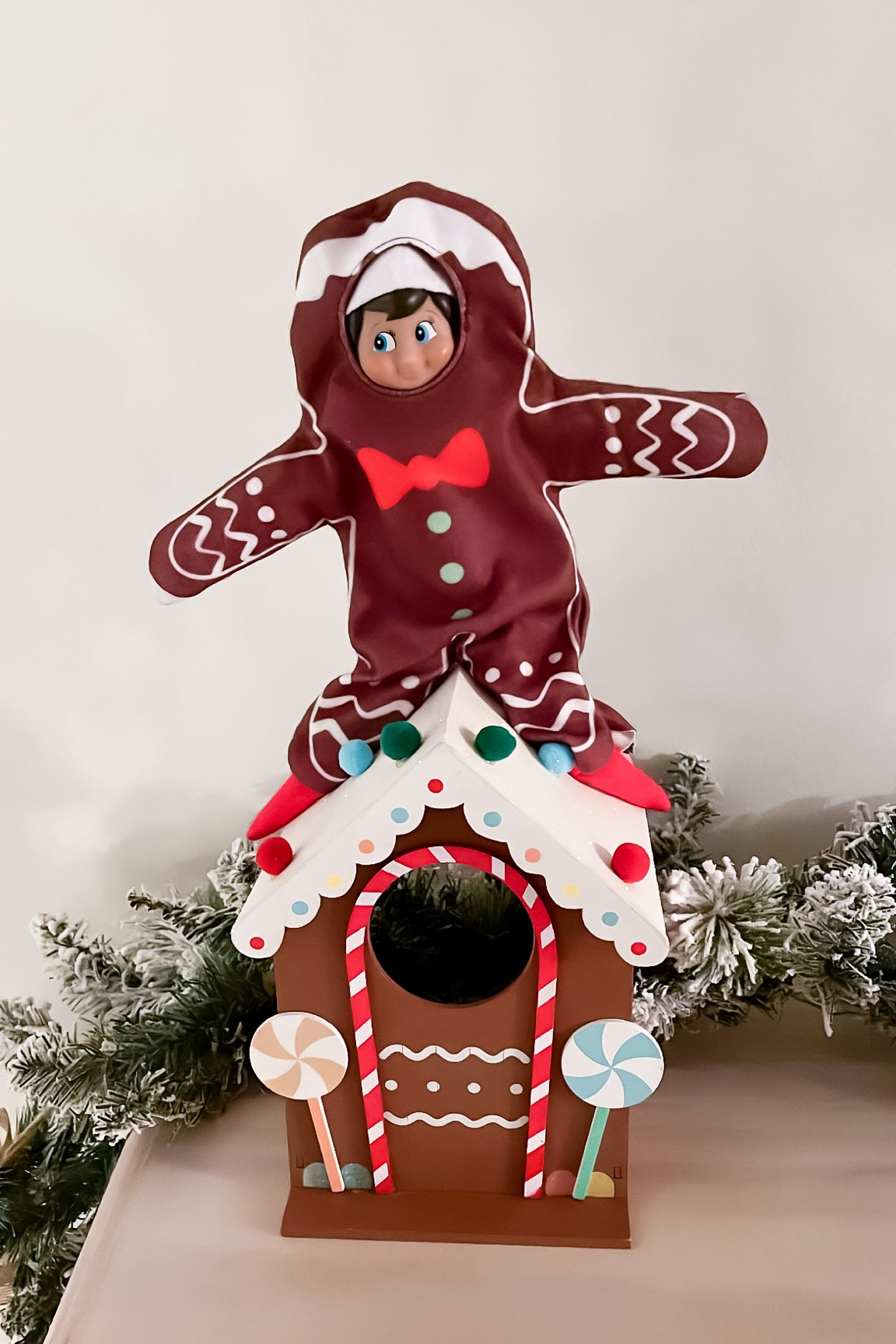 Elf on the shelf | Elf House | Gingerbread

#LTKFamily #LTKKids #LTKSeasonal