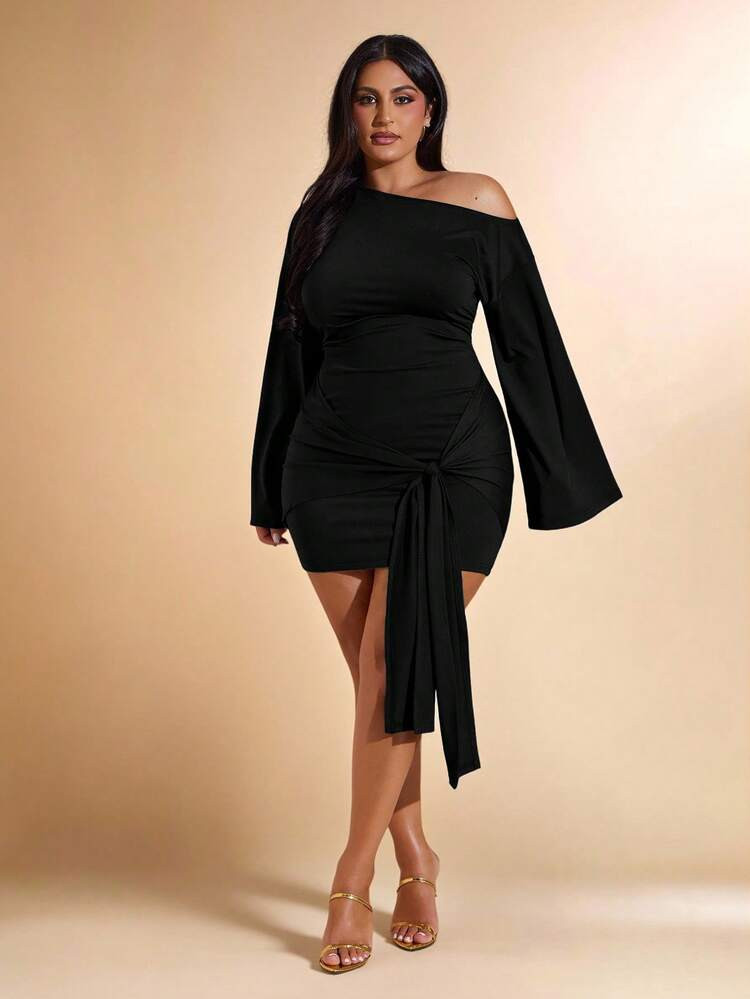 SHEIN BAE Plus Size Women's Solid Color Asymmetrical Shoulder Flare Sleeve Twist Design Fashion Dress/Christmas Dress Plus Size Sexy Dress Asymmetrical Dress Plus Size | SHEIN
