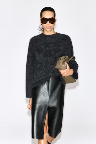 Brushed-Cashmere Crew-Neck Jumper | COS UK