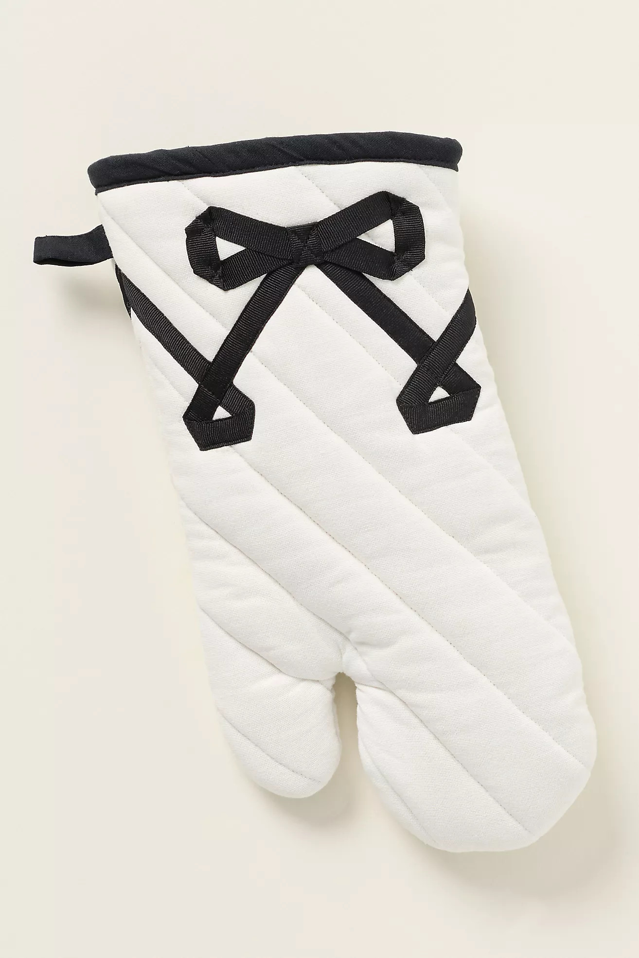 Benedita Bow Oven Mitt | Anthropologie (US)