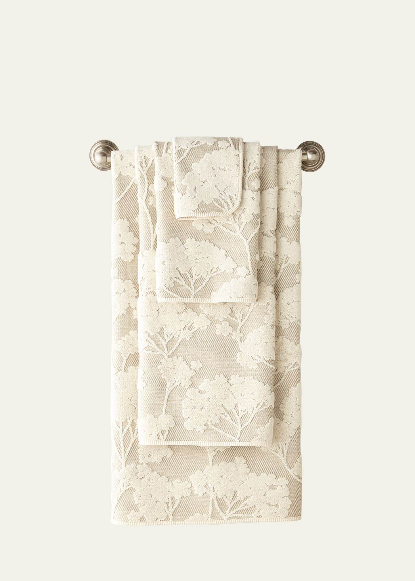 Graccioza Eden Bath Towel | Bergdorf Goodman