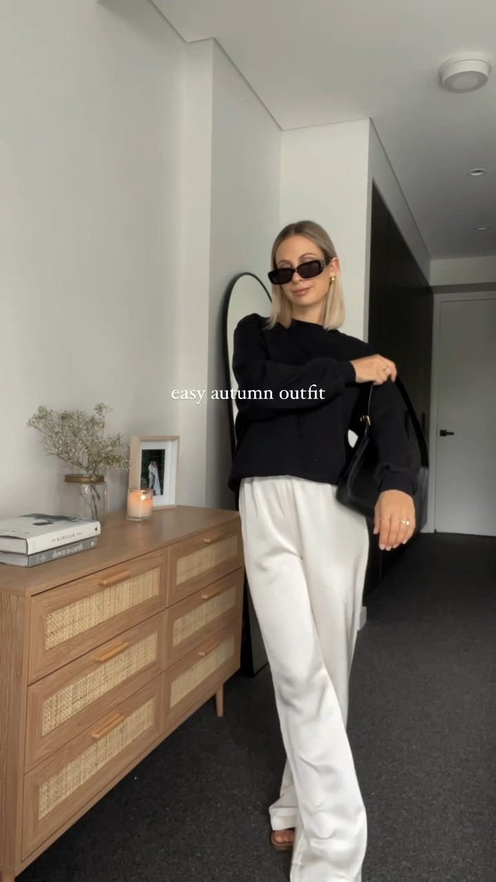 Easy trans-seasonal outfit 🍂 
Linked similar ! 

#LTKstyletip #LTKfindsunder50 #LTKfindsunder100