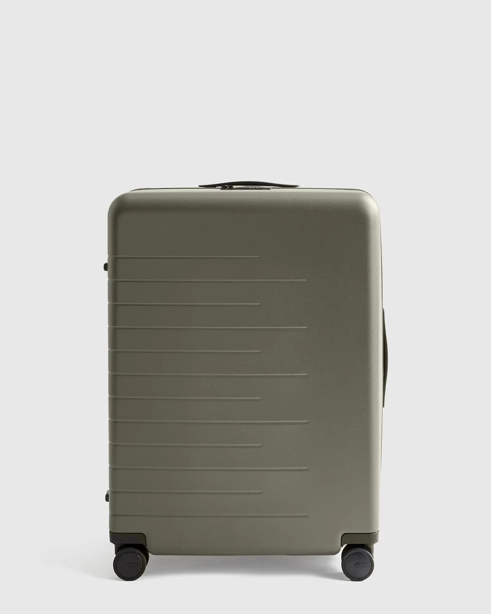 Medium Check-In Suitcase | Quince