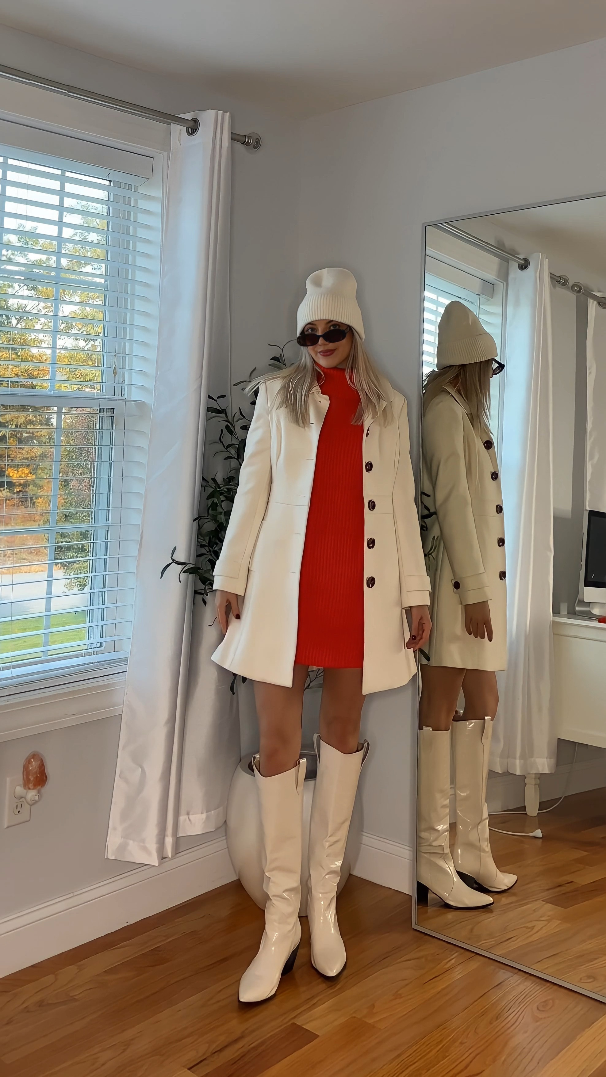 red outfits for fall♥️

loving this red dress from Amazon it’s so cozy and the perfect oversized fit! 

#LTKstyletip #LTKSeasonal #LTKVideo