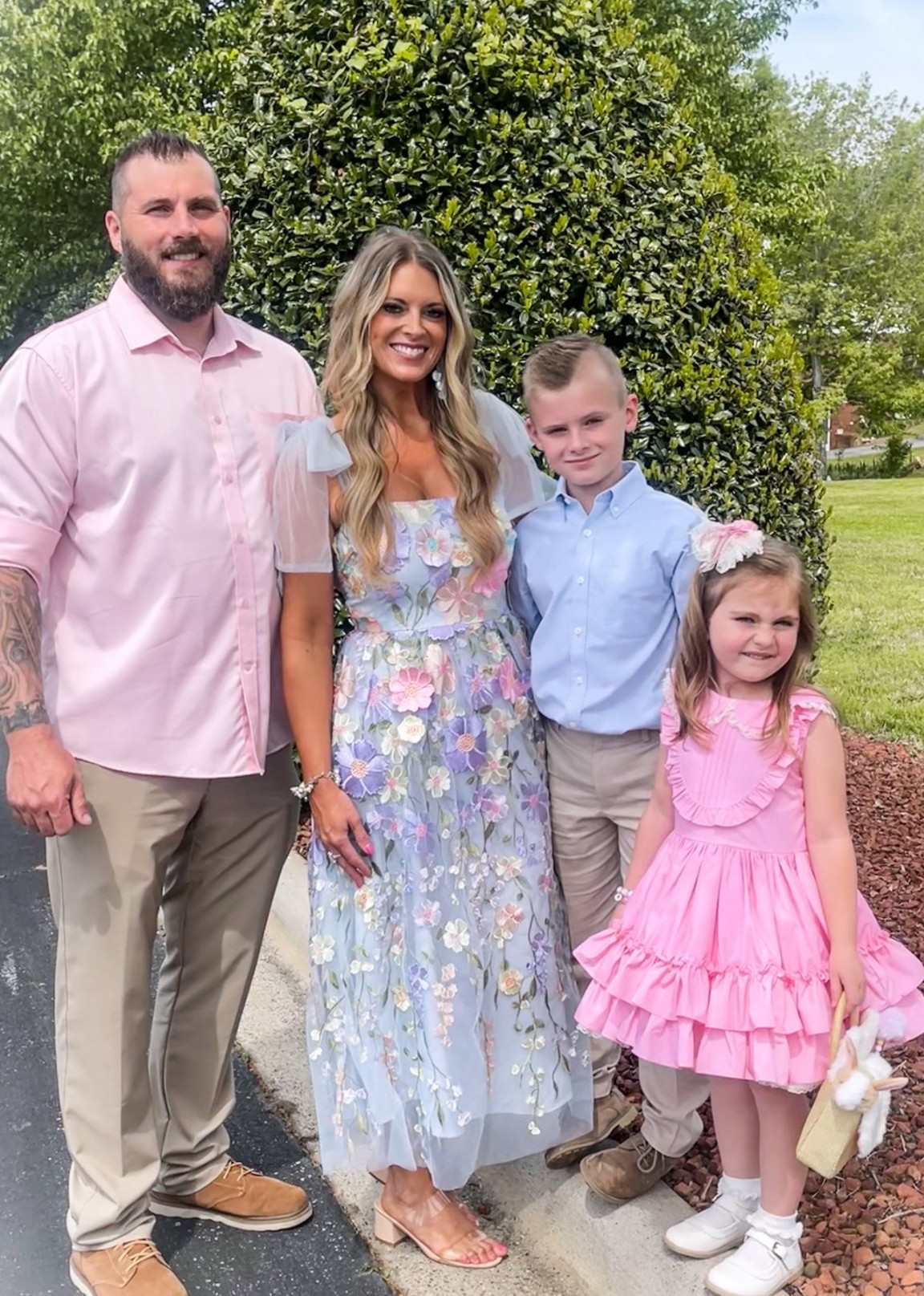 Love this floral dress! Such a gorgeous dress for Easter! Love @VICI 🫶🏼

#LTKmomlife #LTKWedding #LTKSaleAlert