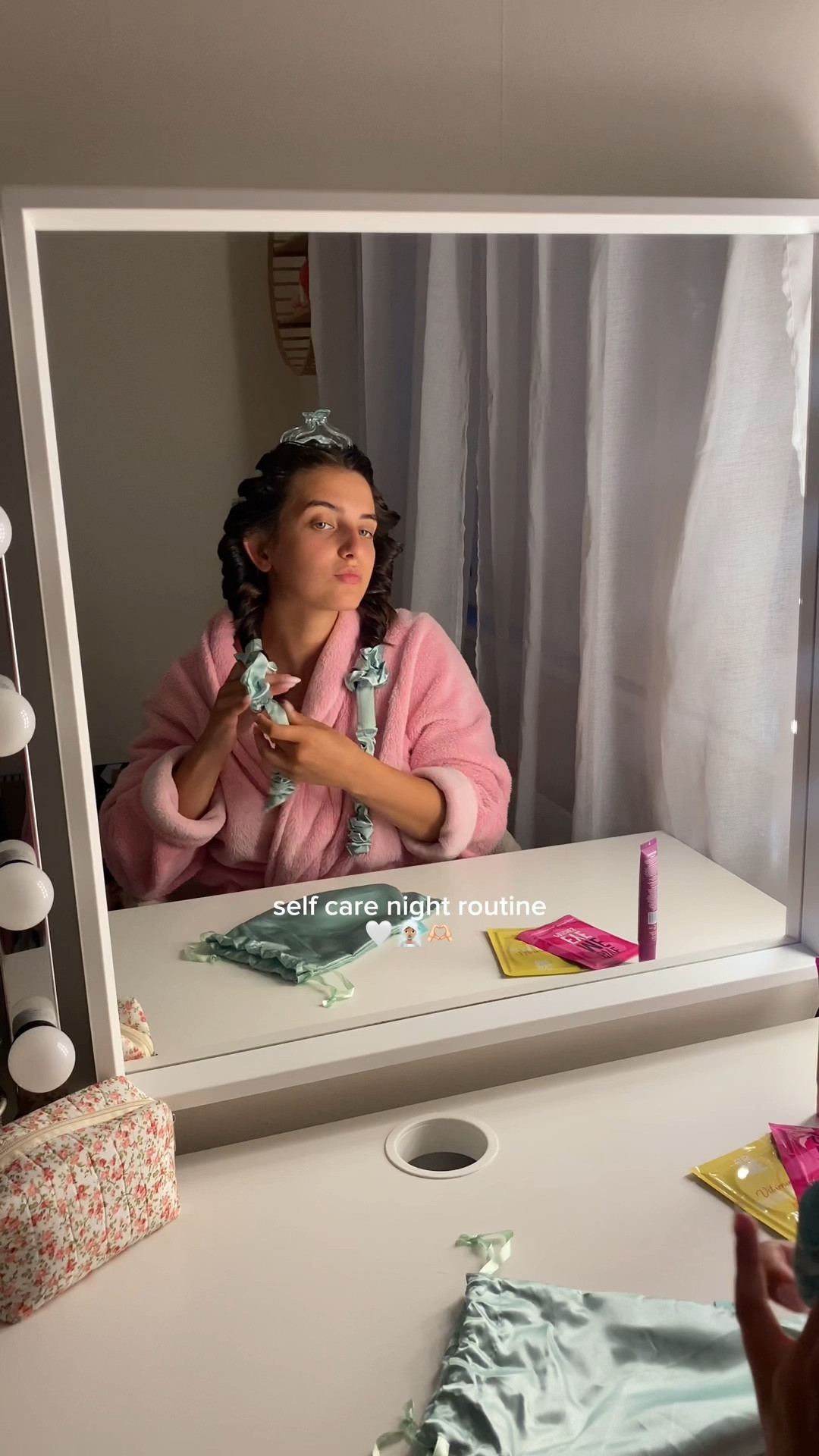 Night routine ft one of my fav hair curlers ✨🎀

#LTKeurope #LTKbeauty