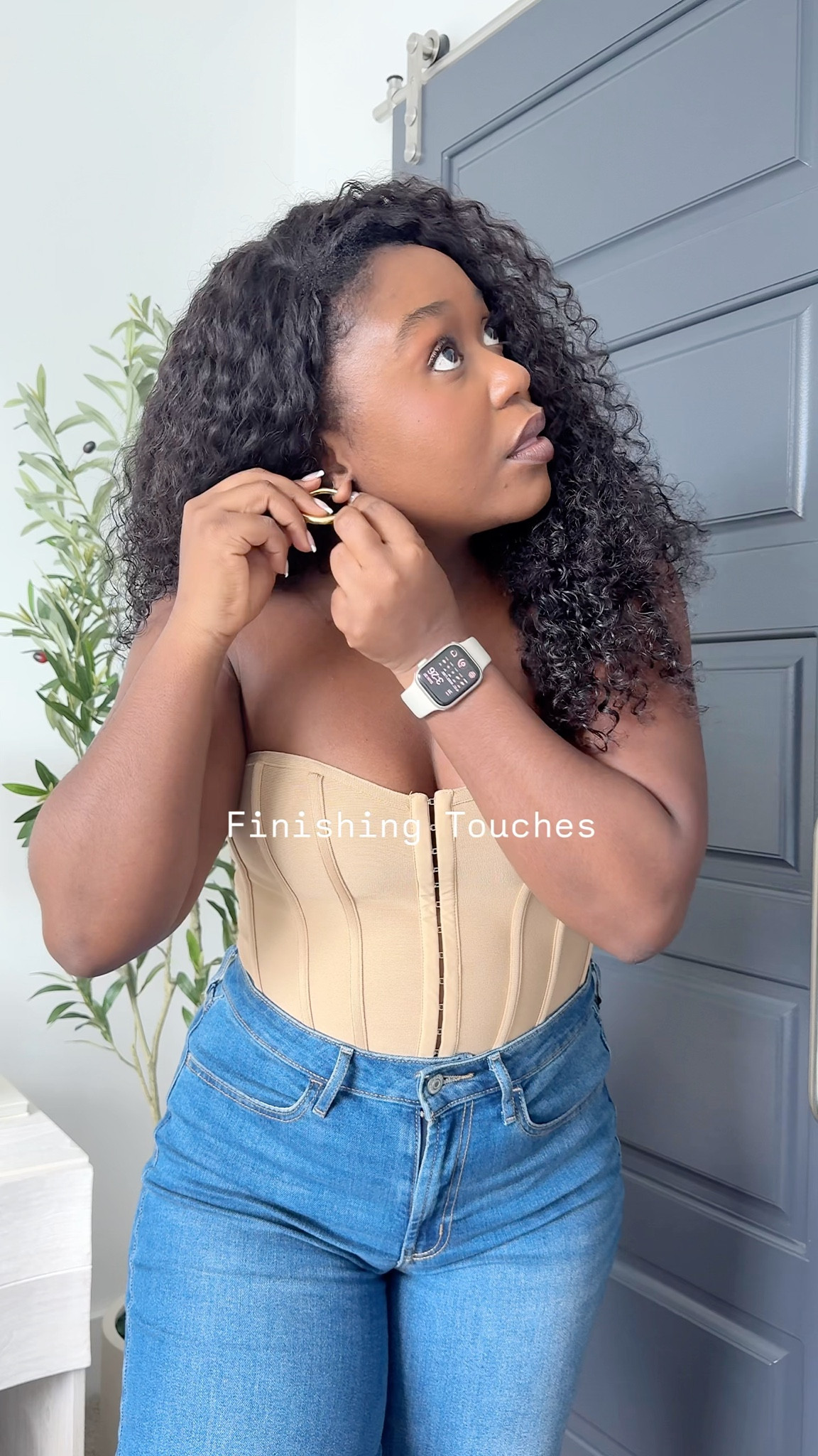 Last few finishing touches before I walk out the door. 

#LTKFindsUnder50 #LTKStyleTip #LTKBeauty