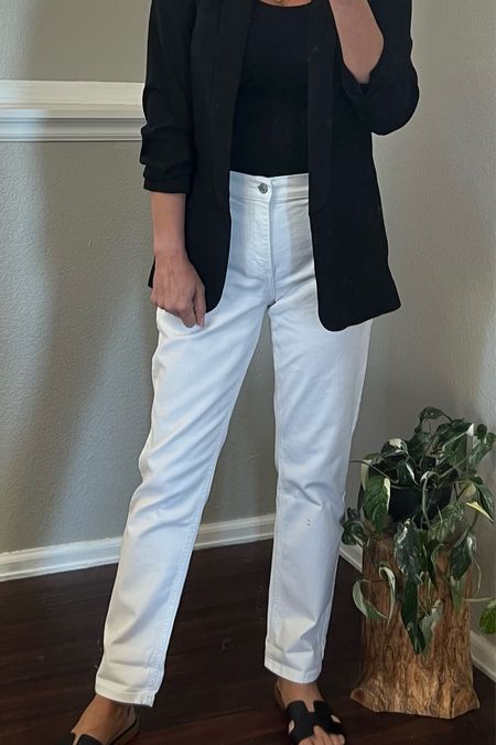 White jeans for summer. Wearing my normal size, size down for a more fitted look. High waist, slightly relaxed through the hip and a straight leg. Styled w/ a cami , blazer and sandals. #jeans #whitejeans #summeroutfit #outfitsover40
Let me know if you have any questions below in the comments. 👇🏼

#LTKstyletip #LTKover40 #LTKsalealert