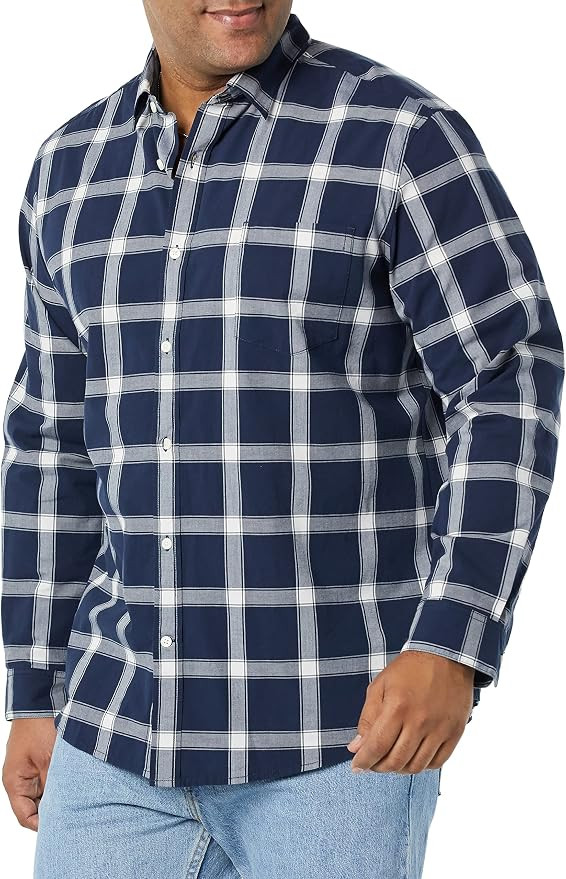 Amazon Essentials Men's Long-Sleeve Regular-Fit Stretch Poplin Shirt | Amazon (US)