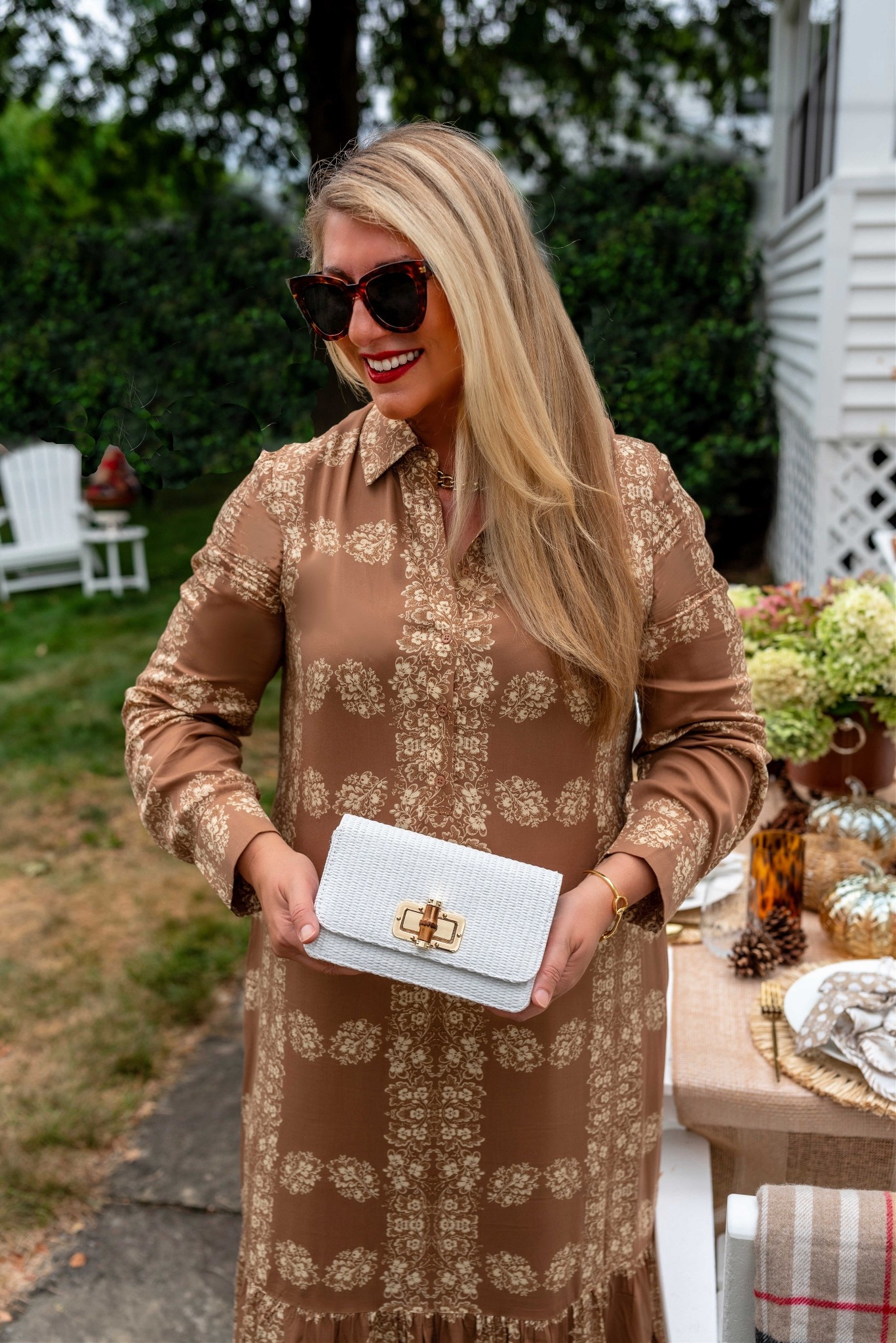 The cutest white & bamboo clutch to pair with August neutrals 

#LTKItBag #LTKSeasonal #LTKOver40