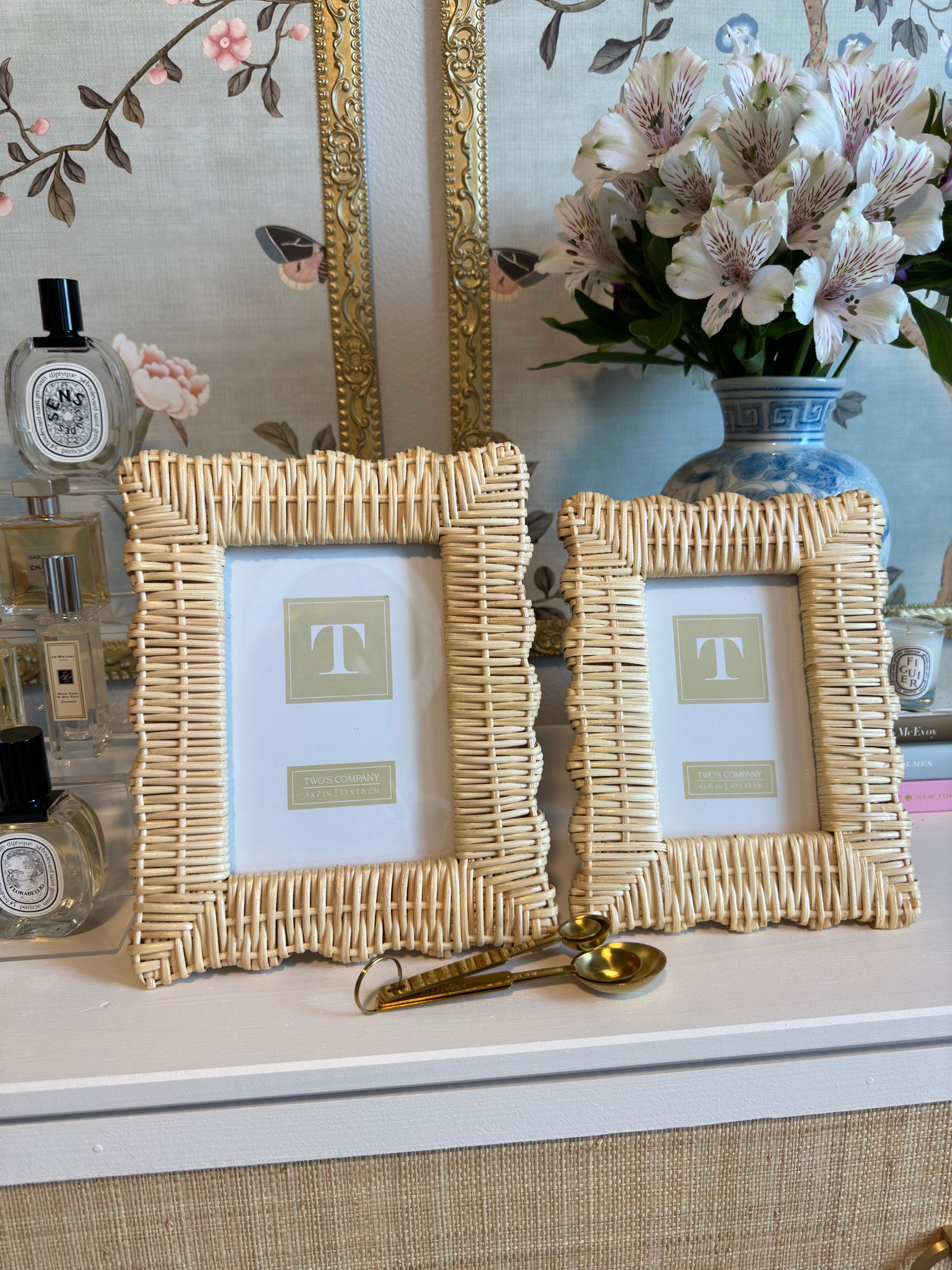Scalloped wicker picture frame set and a few other home decor items on sale, use code LBDAY15 at checkout! 

#LTKsalealert #LTKhome #LTKunder50