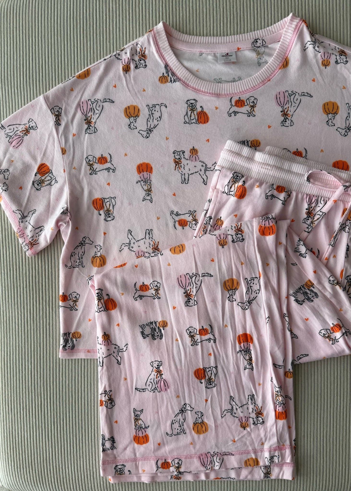 Cozy fall pjs and the set is under $20

#LTKSeasonal #LTKMidsize