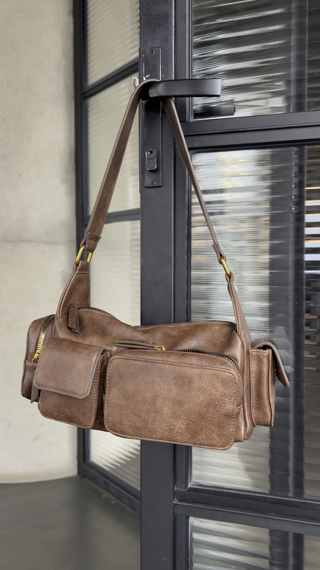 obcecada nas bolsas da renner!!!!! já fiz a minha seleção de desejos aqui 🫶

#LTKitbag #LTKVideo #LTKbrasil