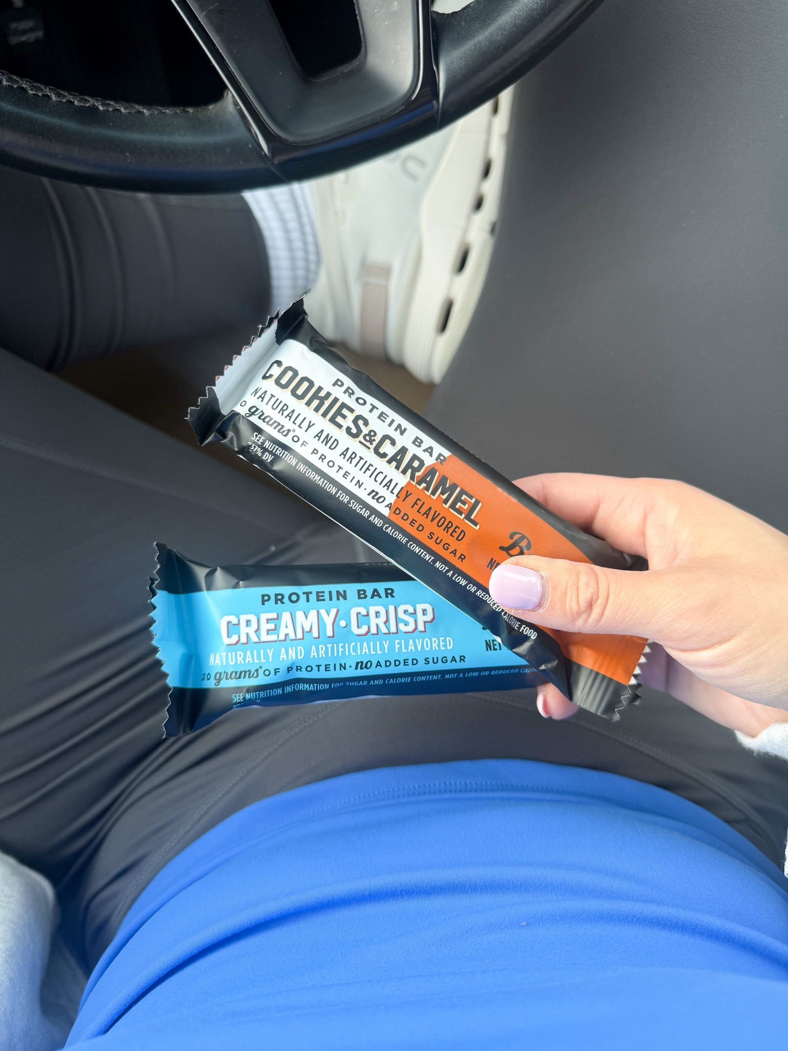 One of my fave protein bars to eat after workouts! I love Barebells and Built Puffs as my fave on the go protein bars that taste the best! 