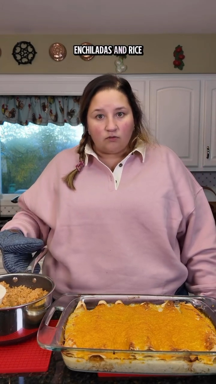 On a busy night the crockpot is my friend. But if you want a tip for not mushy gross crockpot creations— don’t overdo it. I know we all used to use our slow cookers low and slow for the whole day and there are some dishes that works for but most of the time… it’s overkill. Literally. My crock-pot is currently 33% off!

#LTKHome #LTKStyleTip #LTKSaleAlert