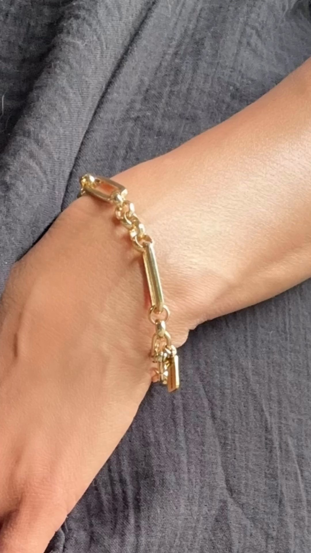 Hey my gorgeous bracelet for free when you buy the matching necklace, today only! 🥰

#LTKGiftGuide #LTKSaleAlert
