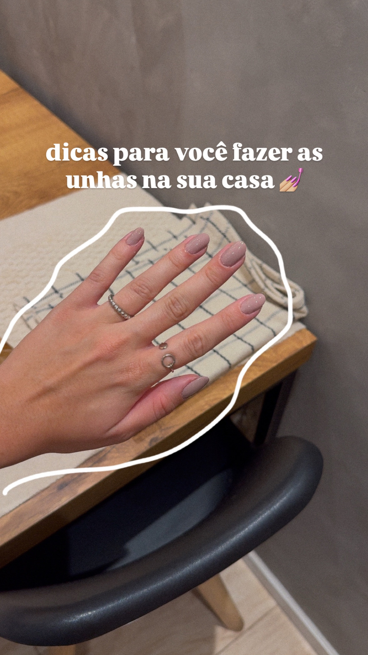 unhas perfeitas em casa 💅🏼🥹🤍 vocês fazem ou conhecem mais alguma dica?

se gostou, já me segue pra mais! 🤝🏻✨

seo: cuidados, beleza, unhas, autocuidado, rotina, daily, dicas

#LTKbeleza #LTKbrasil