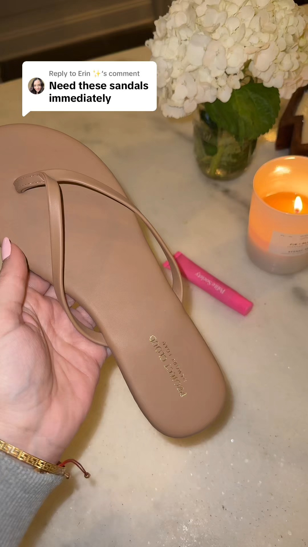 Big mistake ignoring these cloud sandals, you need this #sandals #ad

https://www.tiktok.com/@miss.allyy/video/7597656977996647693?is_from_webapp=1&sender_device=pc&web_id=7595868255789630984 

 