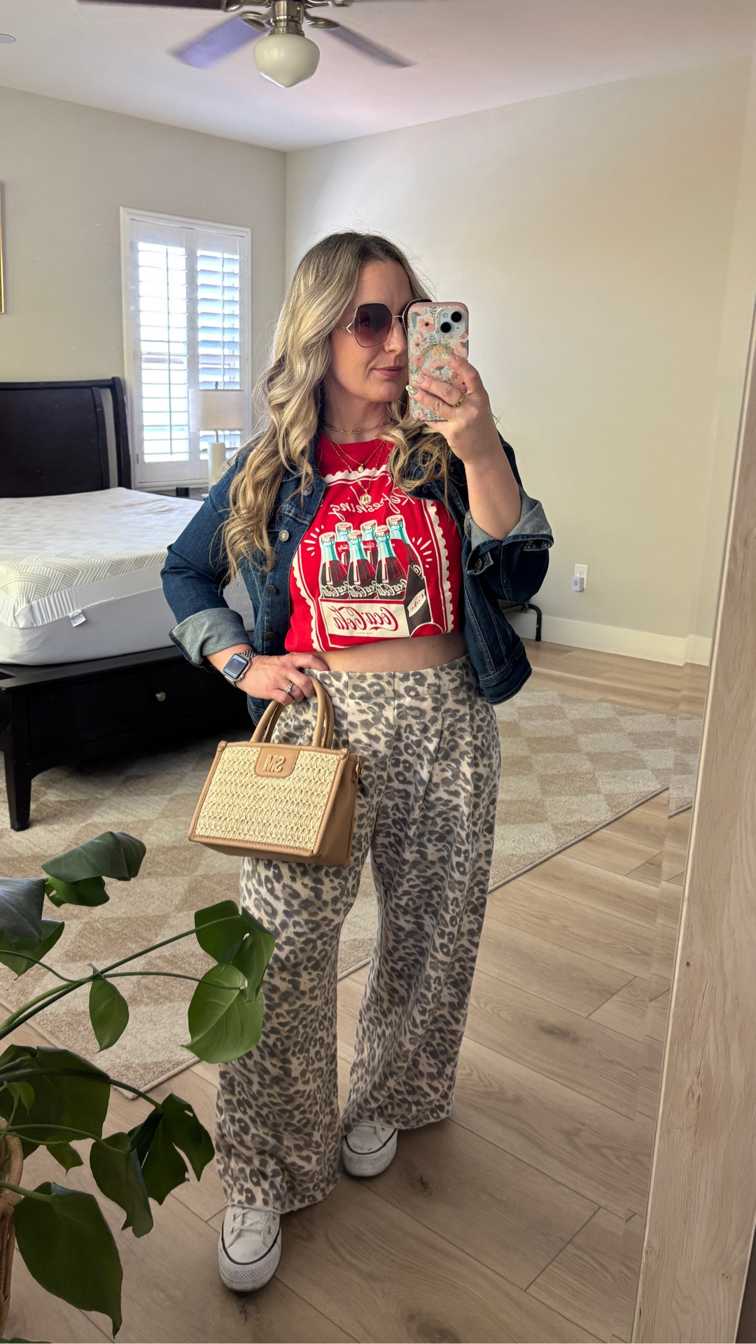 Definitely not me building another outfit around these pants. I can’t help it! They’re my favorite pants from Aerie!

Spring outfit 2026, aerie, Walmart, Amazon 



#LTKootd #LTKgrwm #LTKxAerie