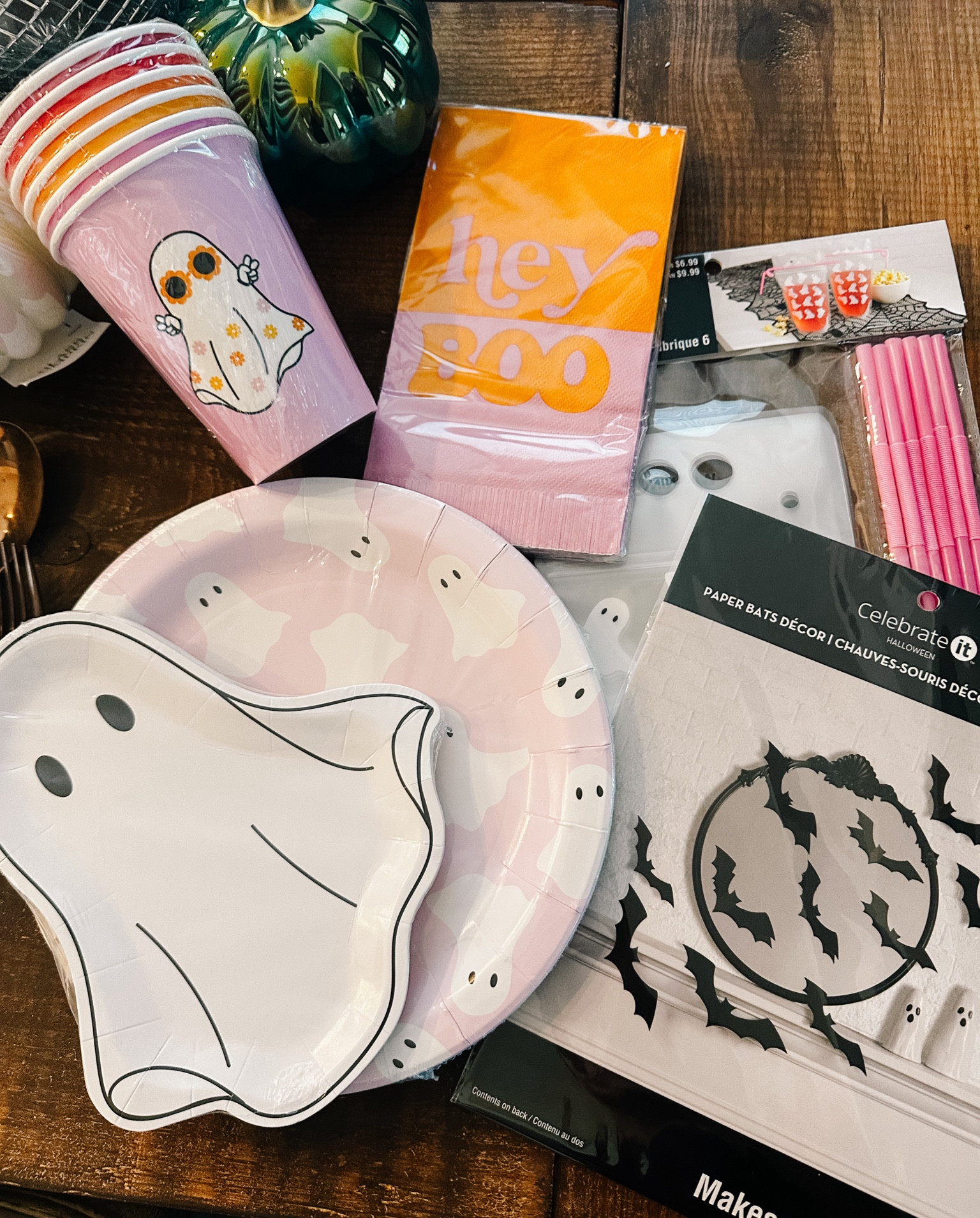 Halloween finds at Michael’s! Obsessed with all the ghosts! 

#LTKParties #LTKSeasonal #LTKFallSale