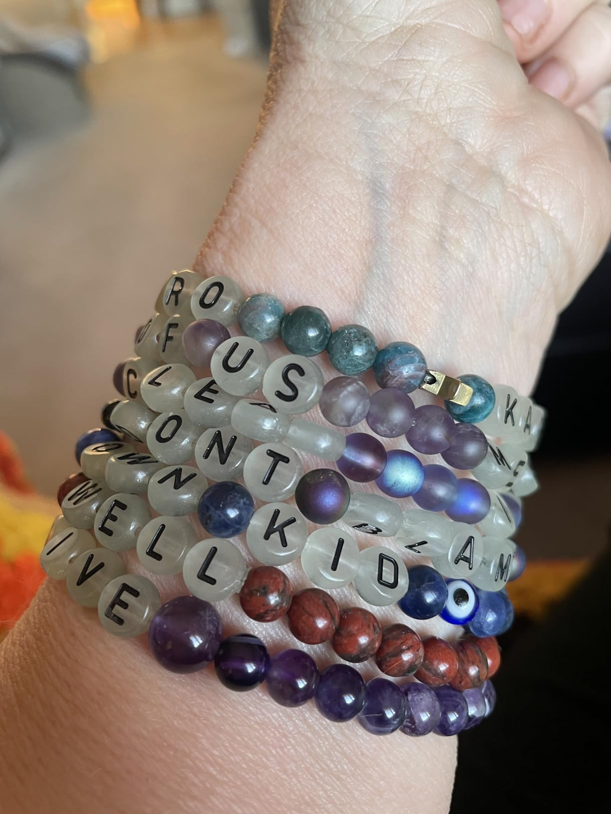 Amaney 1600pcs Letter Beads,Heart Number Start and Smiley Beads,4x7mm White Acrylic Beads 31 Styl... | Amazon (CA)