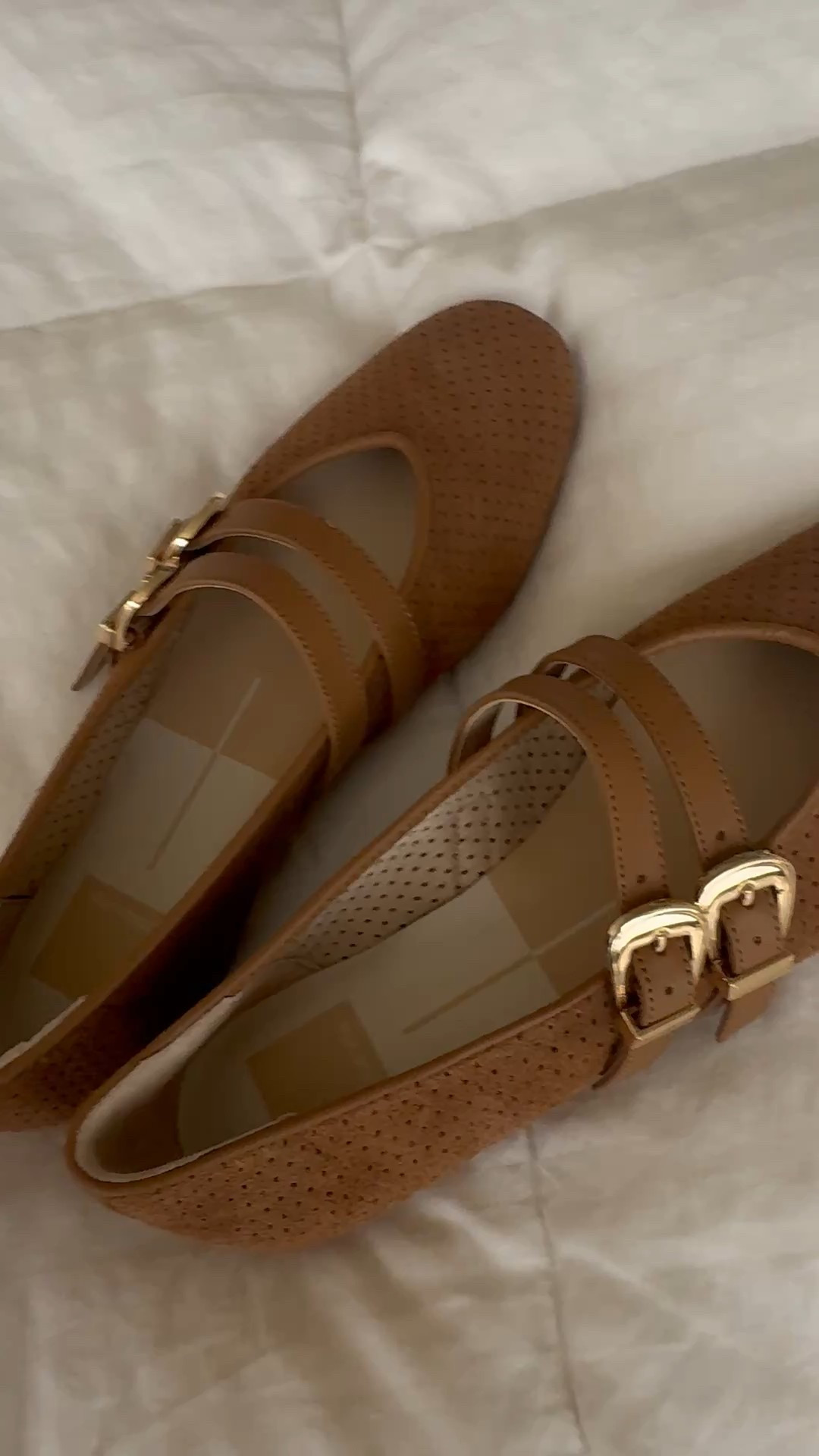 Taking these perfect suede walnut colored ballet flat to france with me! 

#LTKSeasonal #LTKShoeCrush #LTKOver40