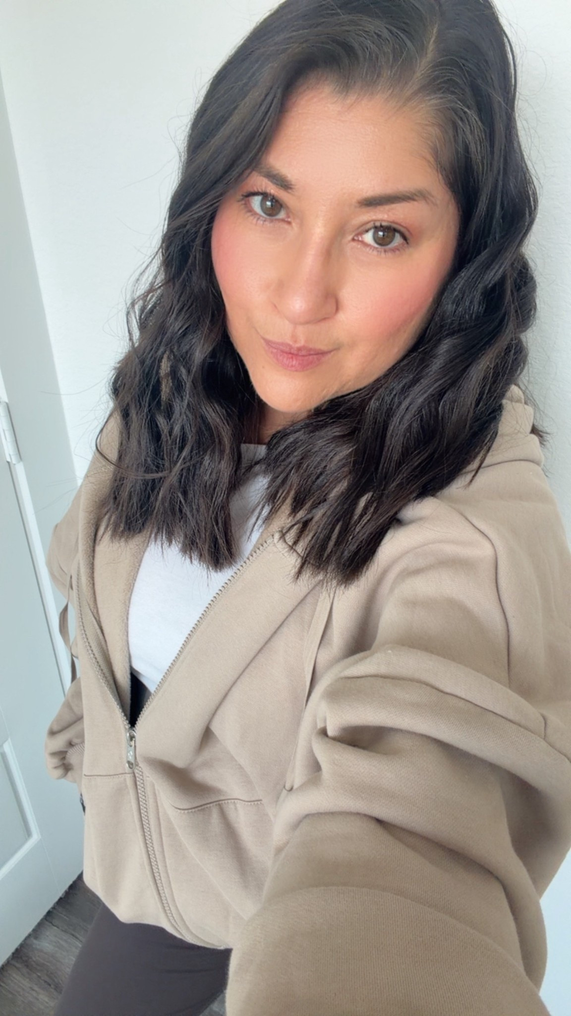 Living in this set lately. Comfy, flattering, and perfect for real life days.

#LTKWorkwear #LTKdayinmylife #LTKgrwm