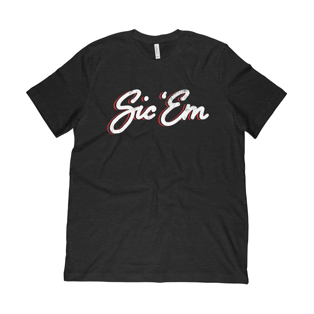 Sic 'em Script T Shirt - Etsy | Etsy (US)
