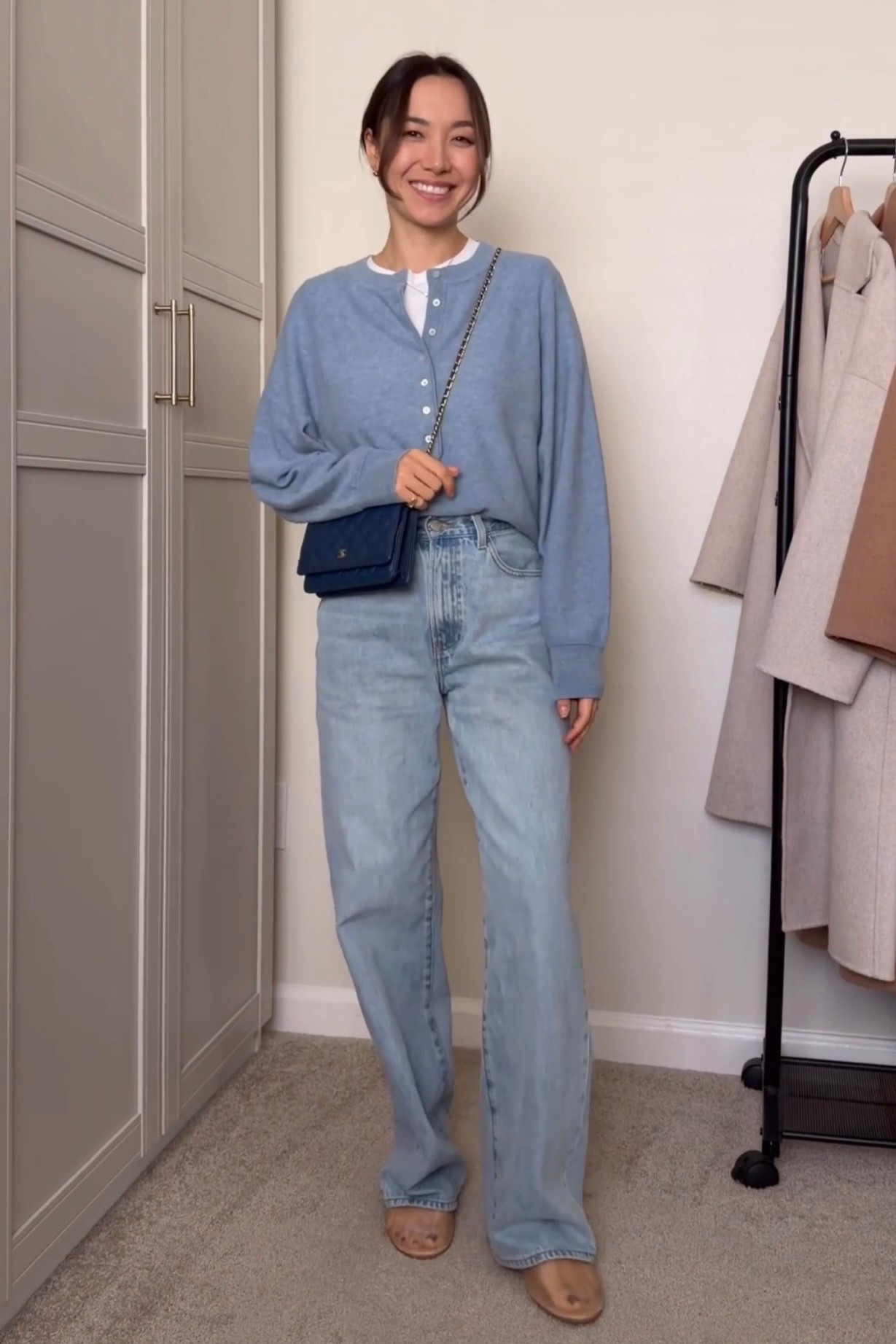 Simple & comfy spring outfit styling blues 💙

Quince cashmere Henley small 
Aritzia Farrah jeans here comes the sun bl 
Dolce vita mesh mules 
Chanel from vivrelle - use code JASMINERICKS for your first month free 

#LTKootd