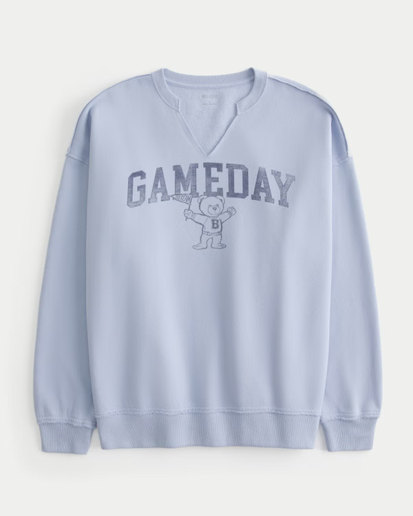 Women's Oversized Gameday Graphic Notch-Neck Sweatshirt | Women's Clearance | HollisterCo.com | Hollister (US)
