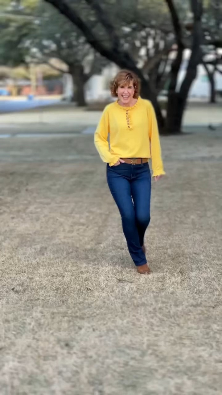 This sweet Amazon ruffle neck and ruffle wrist sweater comes in lots of color options!
💛💛💛
I paired it with Wit & Wisdom Straight Leg jeans, brown booties and a brown reversible belt from Tory Burch.

I finished off with gold
Initial earrings from Amazon that would
Make a great Valentine’s gift!

Follow my shop @emptynestblessed on the @shop.LTK app to shop this post and get my exclusive app-only 




#LTKSeasonal #LTKstyletip #LTKover40