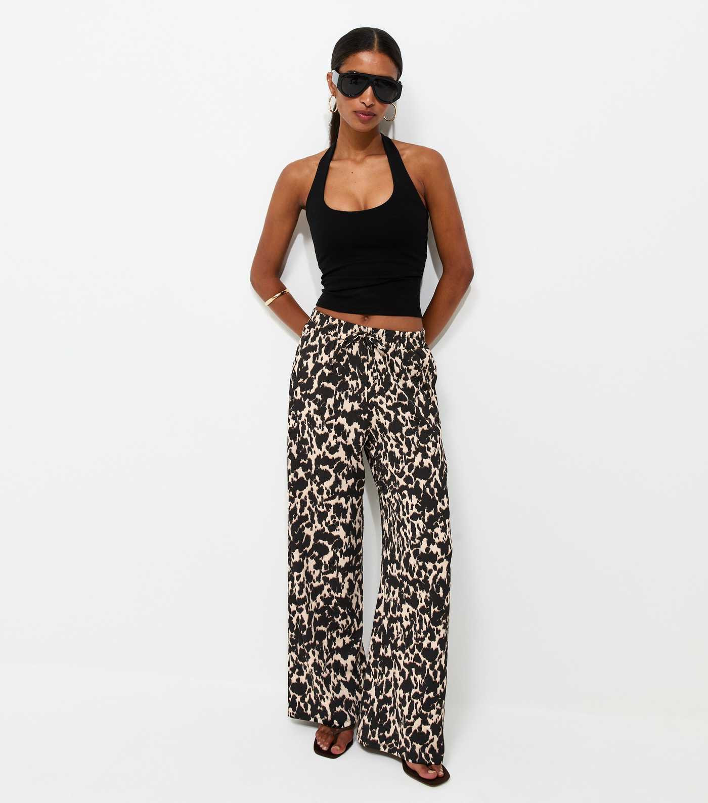 Cream Leopard Print Crinkle Texture Wide Leg Trousers | New Look | New Look (UK)