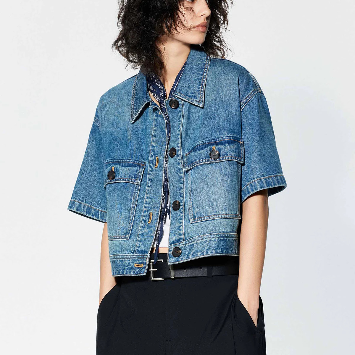 MO&Co. Women's Cropped Pockets Denim Jacket | MO&Co.