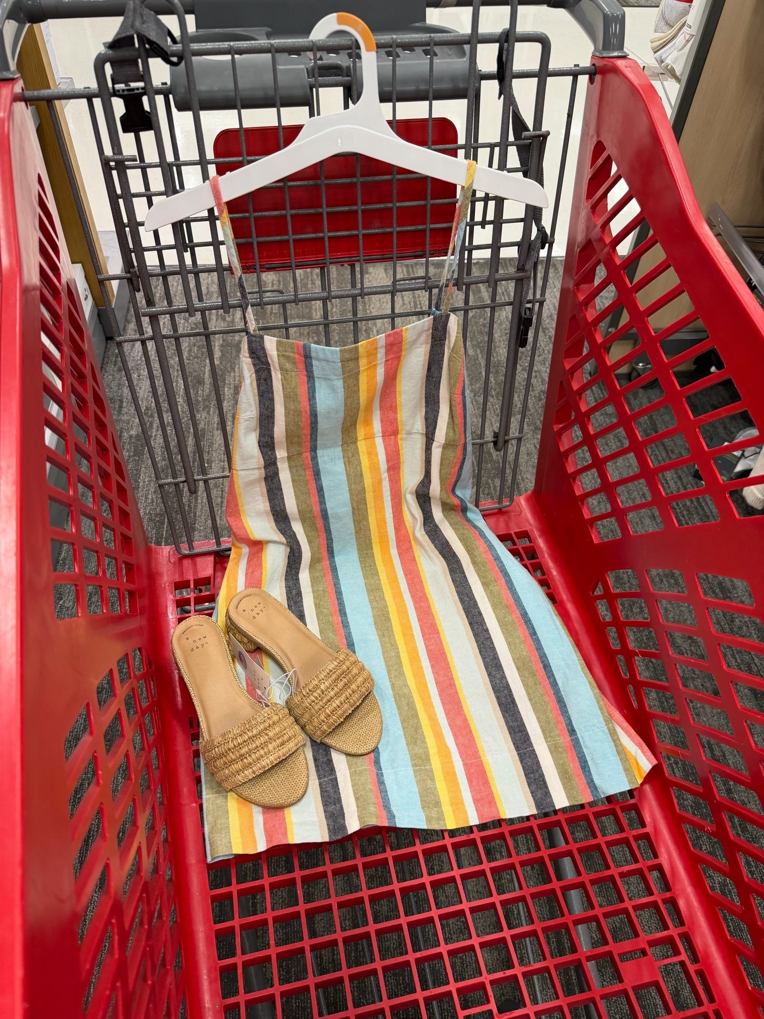 Target dress on deal! Sandals 40% off today only! #targetstyle