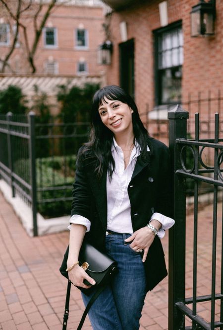 Chicago is slowly warming up for spring. For those transitional weather days, I paired the Belfast English peacoat from Frank and Eileen over the Barry button-up. The peacoat is triple-fleece and keeps me warm on cooler mornings and evenings. I am wearing the Killian style with a modern crop flare for denim. 

#FrankandEileenPartner #WearLoveRepeat

#LTKover40